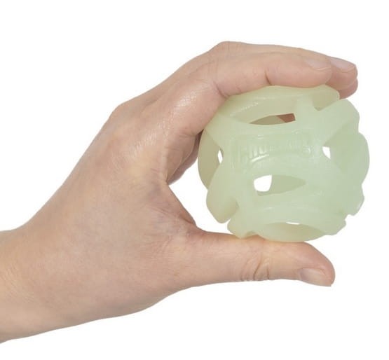 Chuckit! Max Glow Air Fetch Ball Medium [36189]